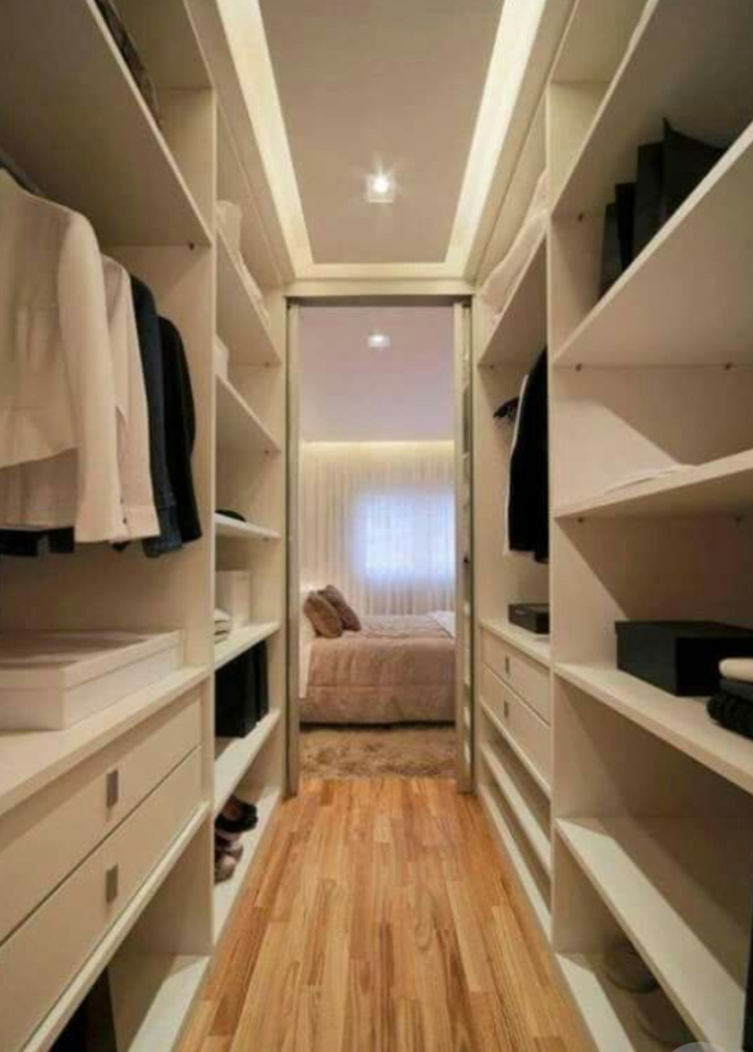 П-образная гардеробная комната в спальню Йошкар-Ола