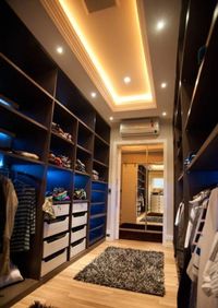 Большая открытая гардеробная комната с комбинированным наполнением Йошкар-Ола